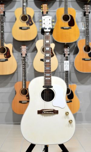 Gibson 70th Anniversary John Lennon J-160E - Imagine White - Imagine Model 