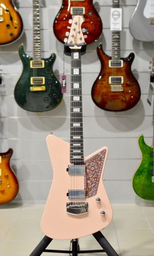 Music Man Mariposa - Pueblo Pink