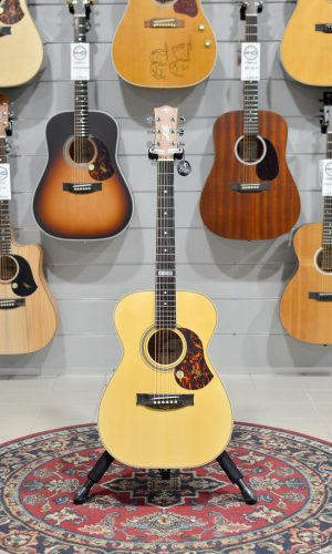 Maton EBG808TE Tommy Emmanuel - w/Case