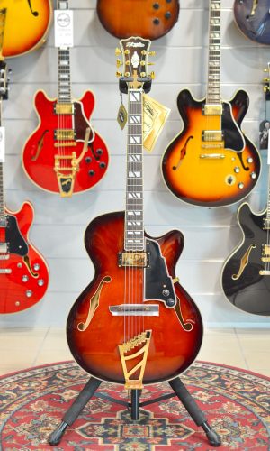 D’Angelico Excel 16 Amaretto Burst - DAE16ARBGT - Esposizione Guitar Show Bologna 2026